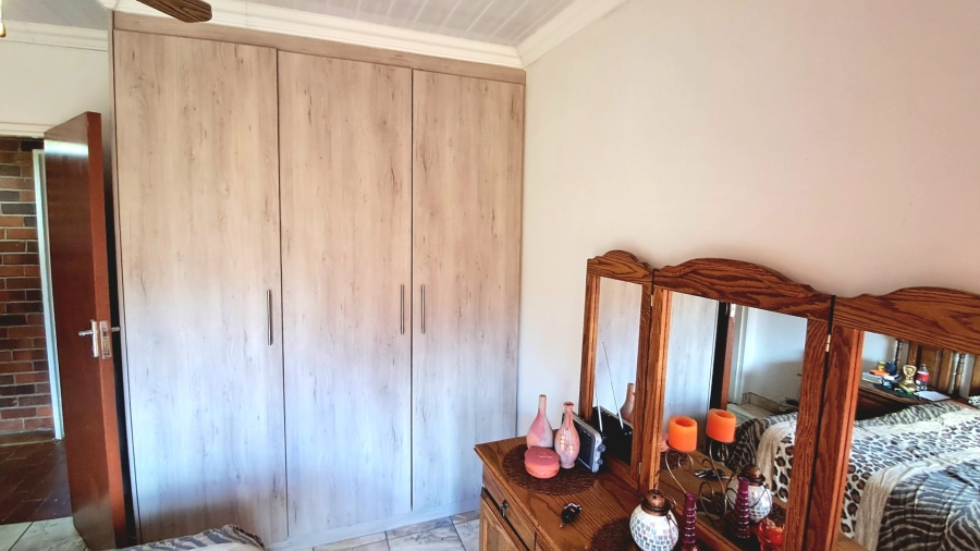 4 Bedroom Property for Sale in Universitas Free State
